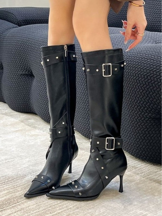 Black / 40