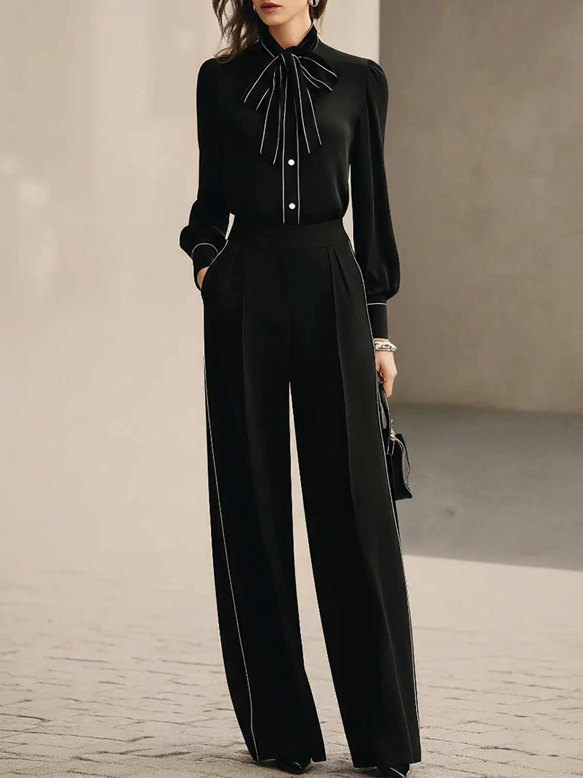 Black / 2XL(18)